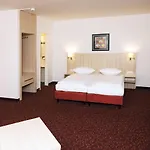 & Gaestehaus Hesse 3* Квикборн