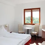 & Gaestehaus Hesse Квикборн