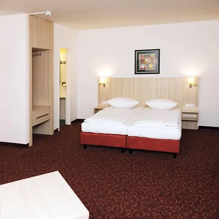 & Gaestehaus Hesse 3* Quickborn (Pinneberg)