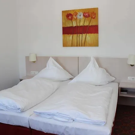 Quickborn&gästehaus Hesse Hotel 3*